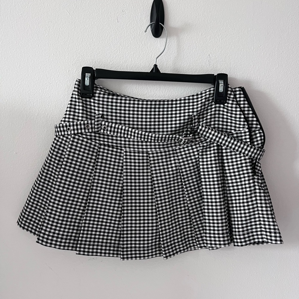 Classic Black and White Checkered Skirt